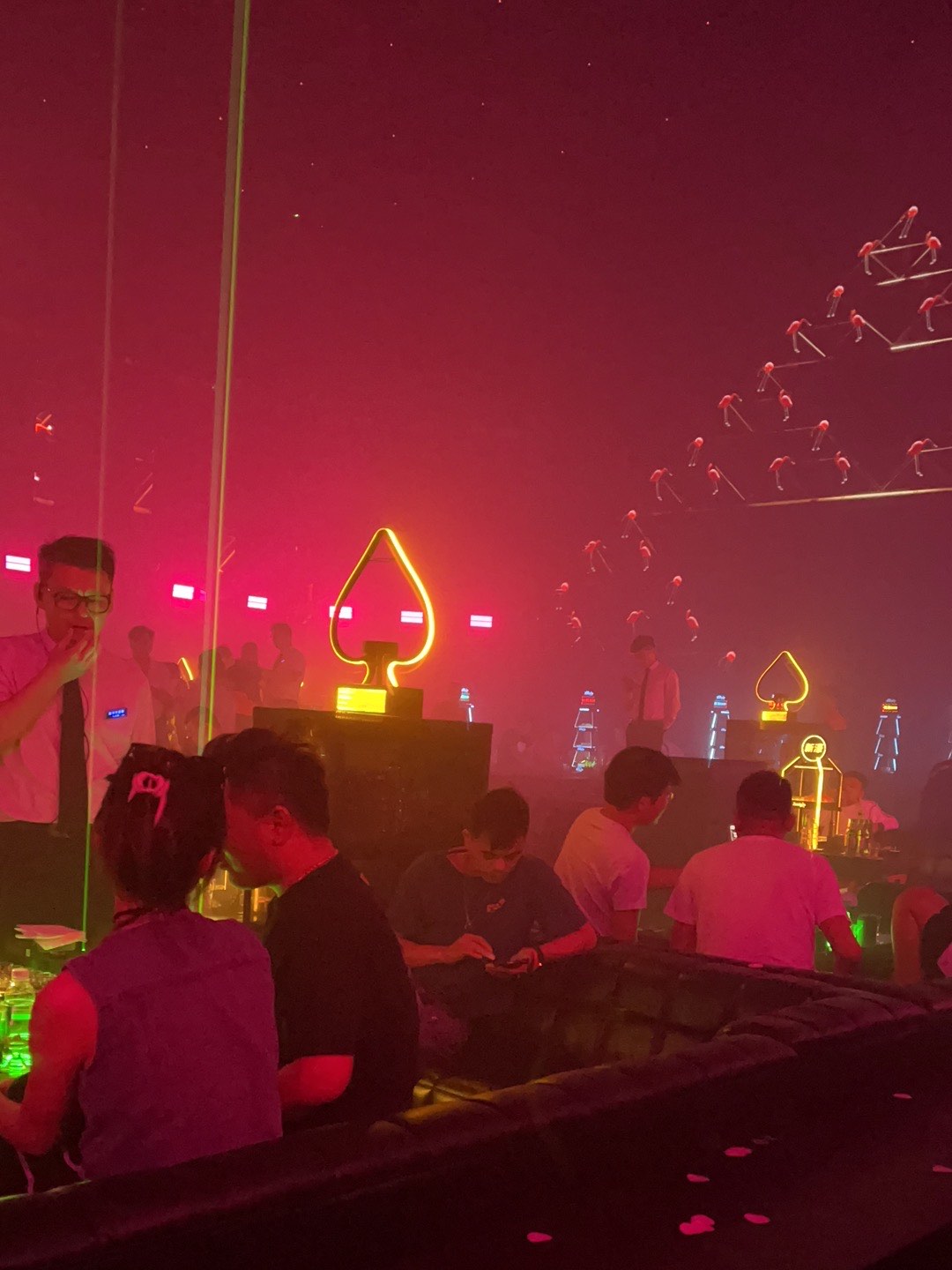 清远商务ktv推荐商务ktv哪里有揭秘-连州市ktv预订